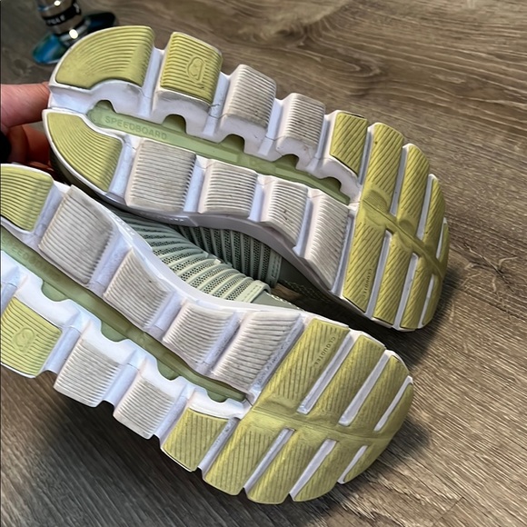 On Running Green and Yellow Athletic Shoes for Performance - Picture 4 of 5